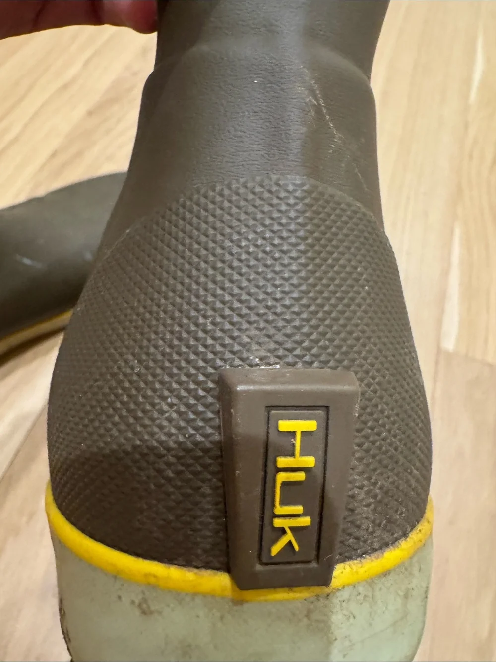 Huk Men’s Olive Rubber Ankle Boots with Yellow Trim - Picture 10 of 10